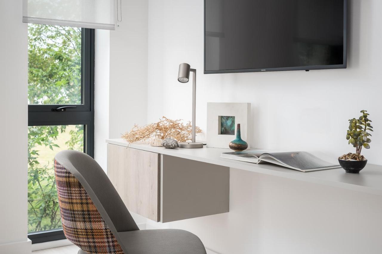 Q Square By Supercity Aparthotels Brighton Bagian luar foto