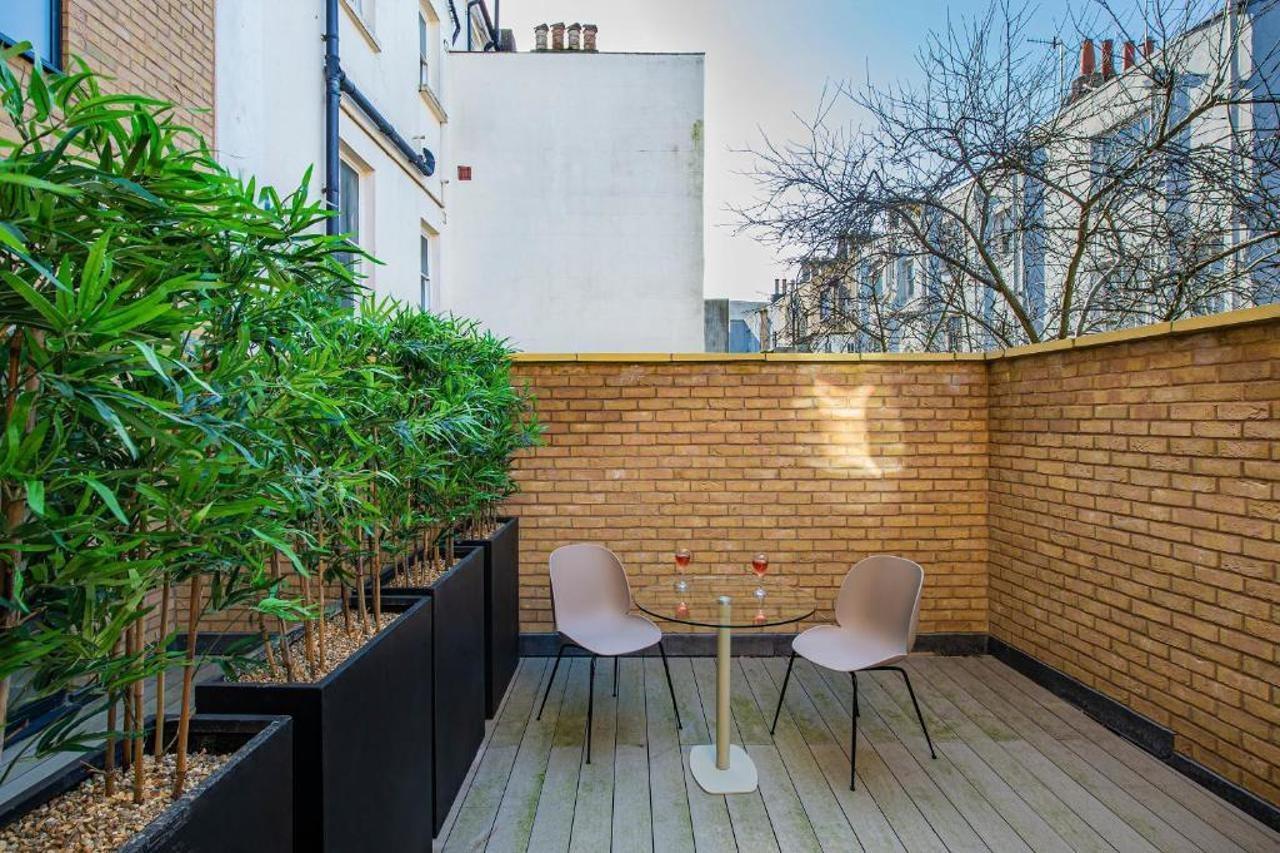Q Square By Supercity Aparthotels Brighton Bagian luar foto